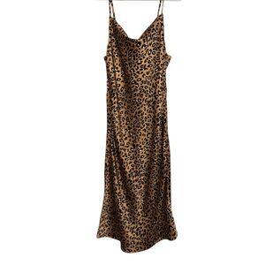 Elegant Leopard Print Maxi Dress